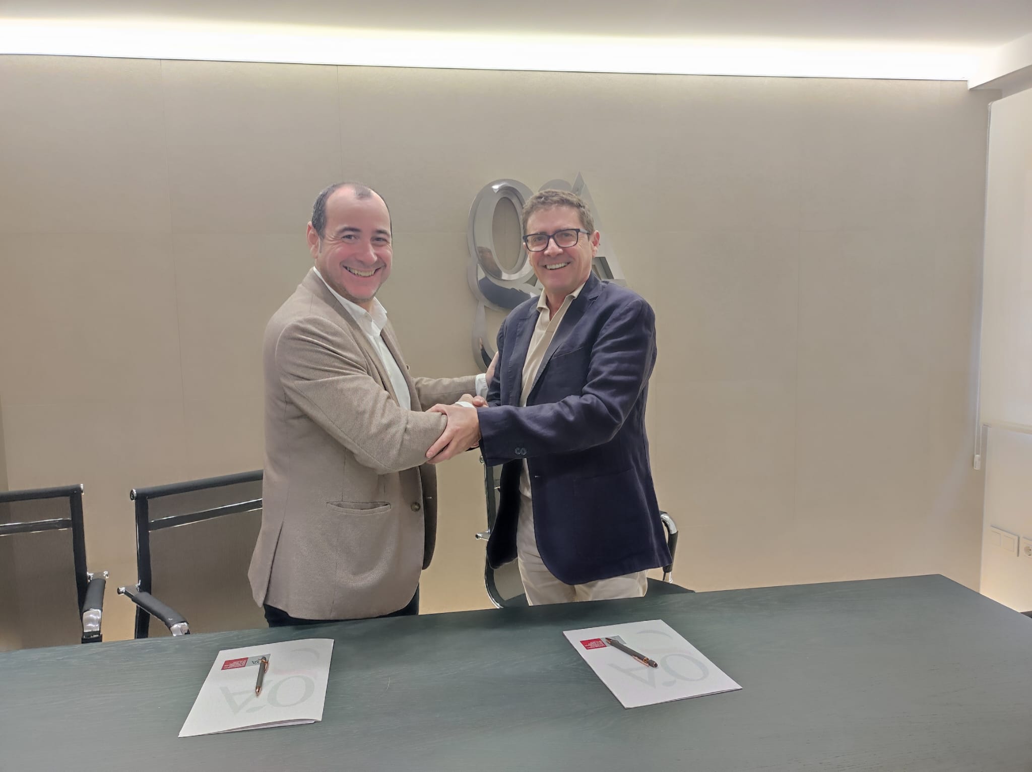 Firma de Convenio de Colaboración con el Colegio Oficial de Gestores Administrativos de la Región de Murcia.